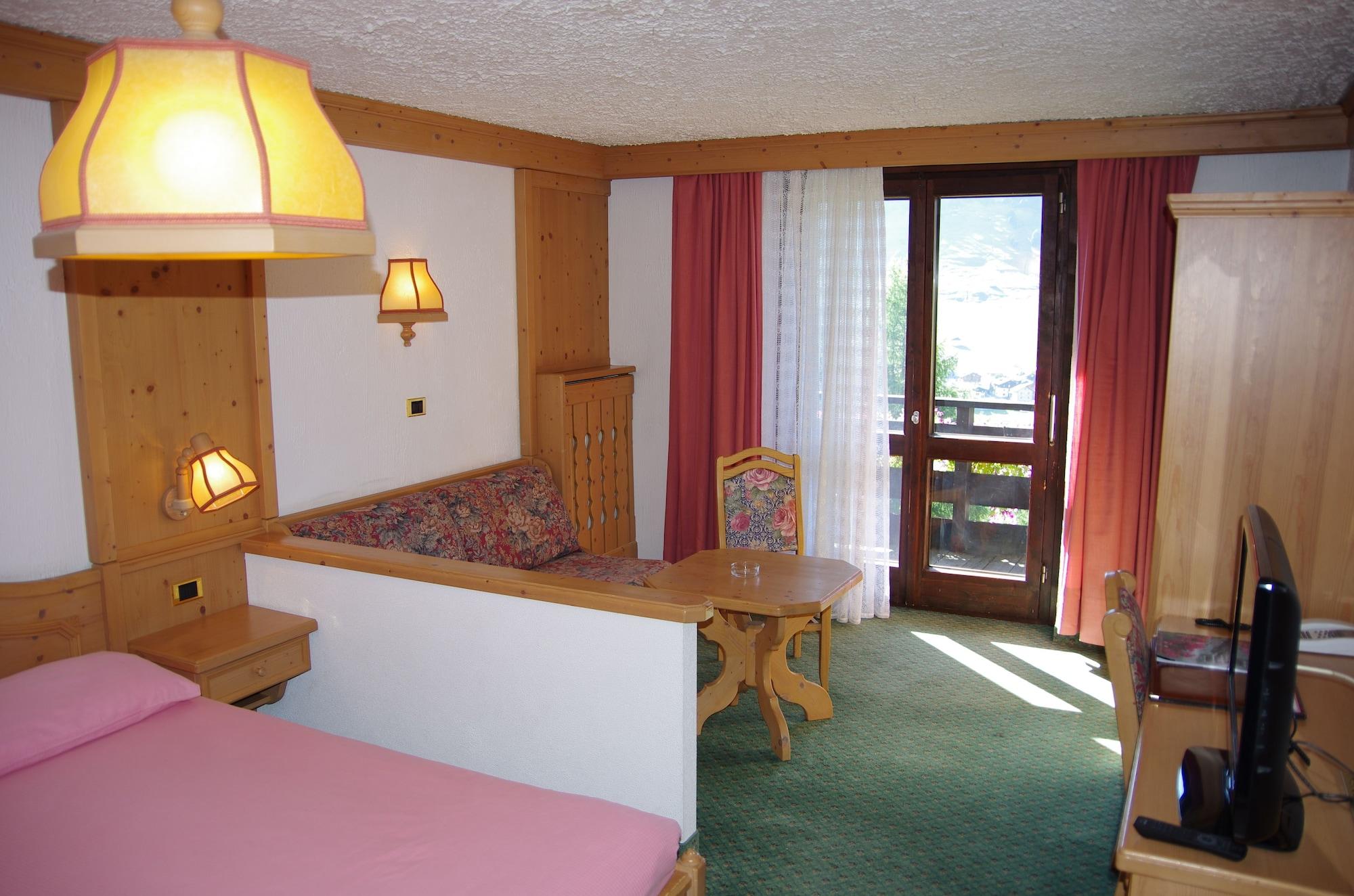 Hotel Intermonti Ливиньо Екстериор снимка