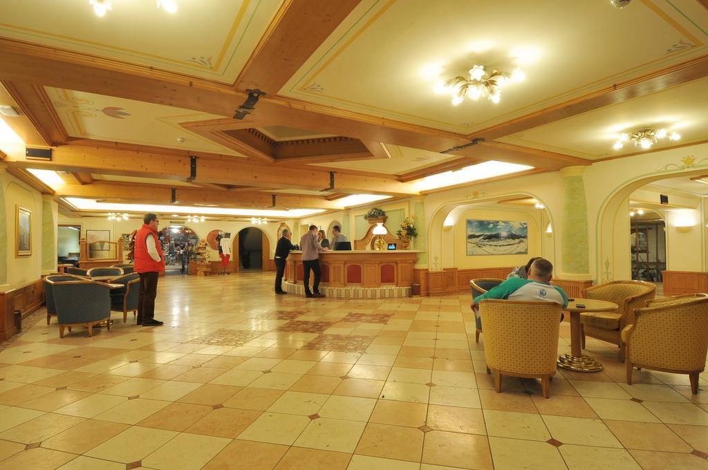 Hotel Intermonti Ливиньо Екстериор снимка