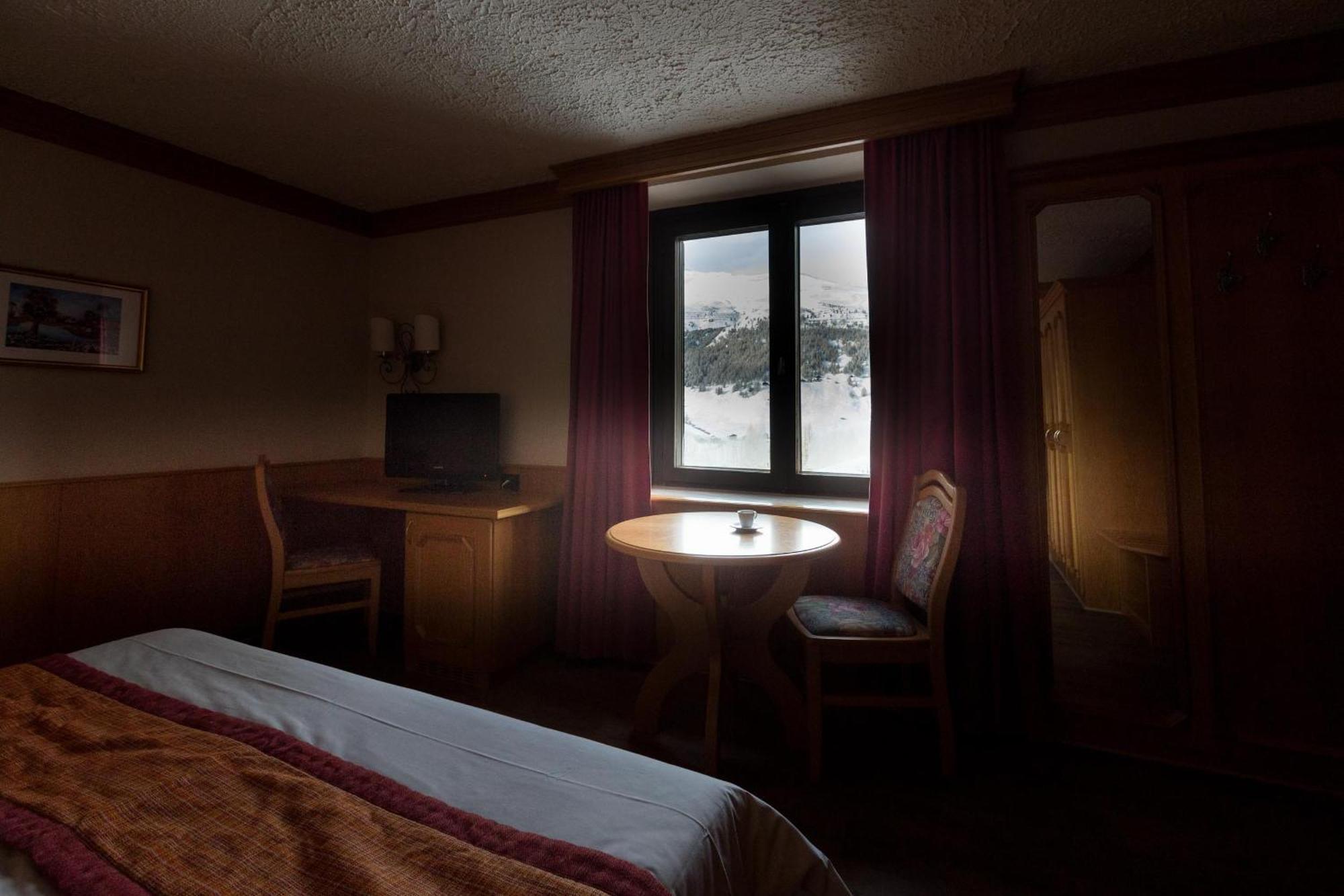 Hotel Intermonti Ливиньо Стая снимка