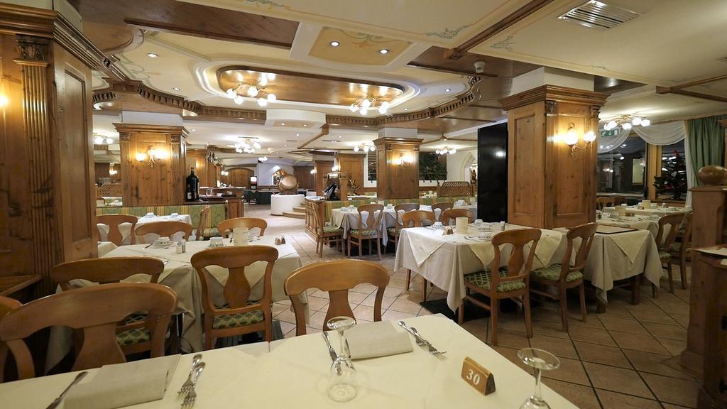 Hotel Intermonti Ливиньо Екстериор снимка